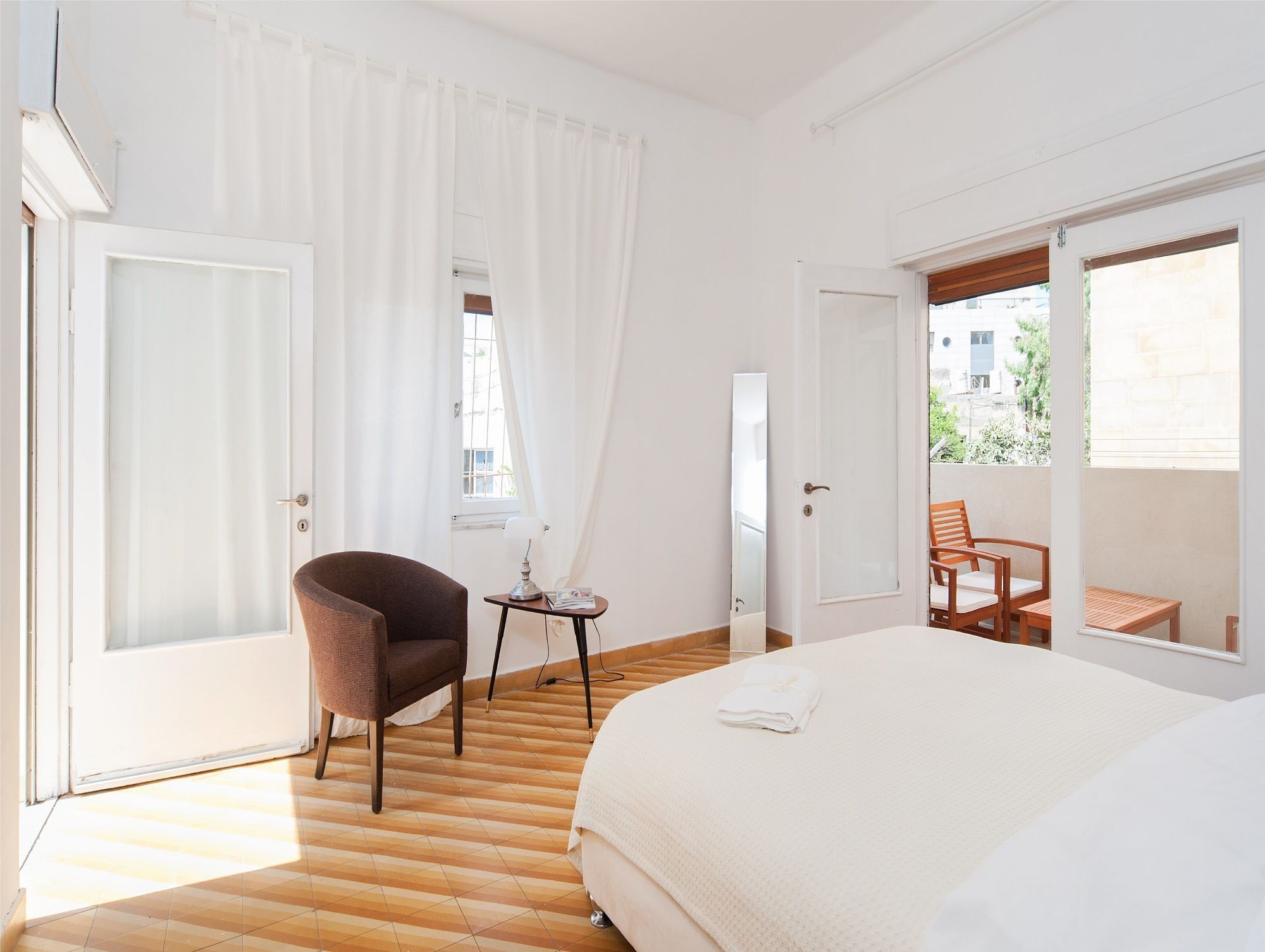 Charming 2Bd Apt W/ Balcony By Sea N' Rent Tel Aviv Exterior foto